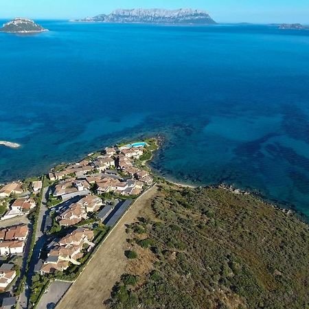 Apartment In S'Abba E Sa Pedra With Pool Golfo Aranci Exterior photo