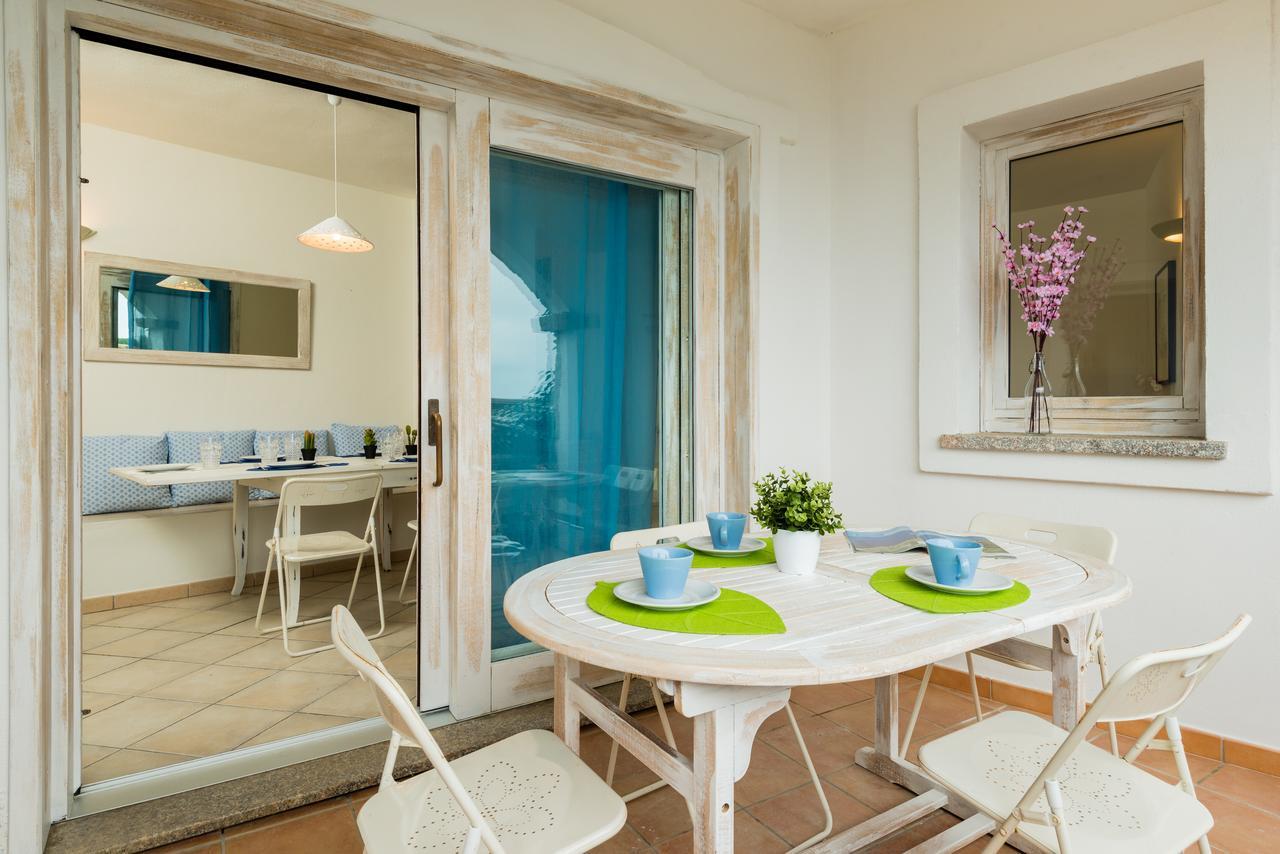 Apartment In S'Abba E Sa Pedra With Pool Golfo Aranci Exterior photo